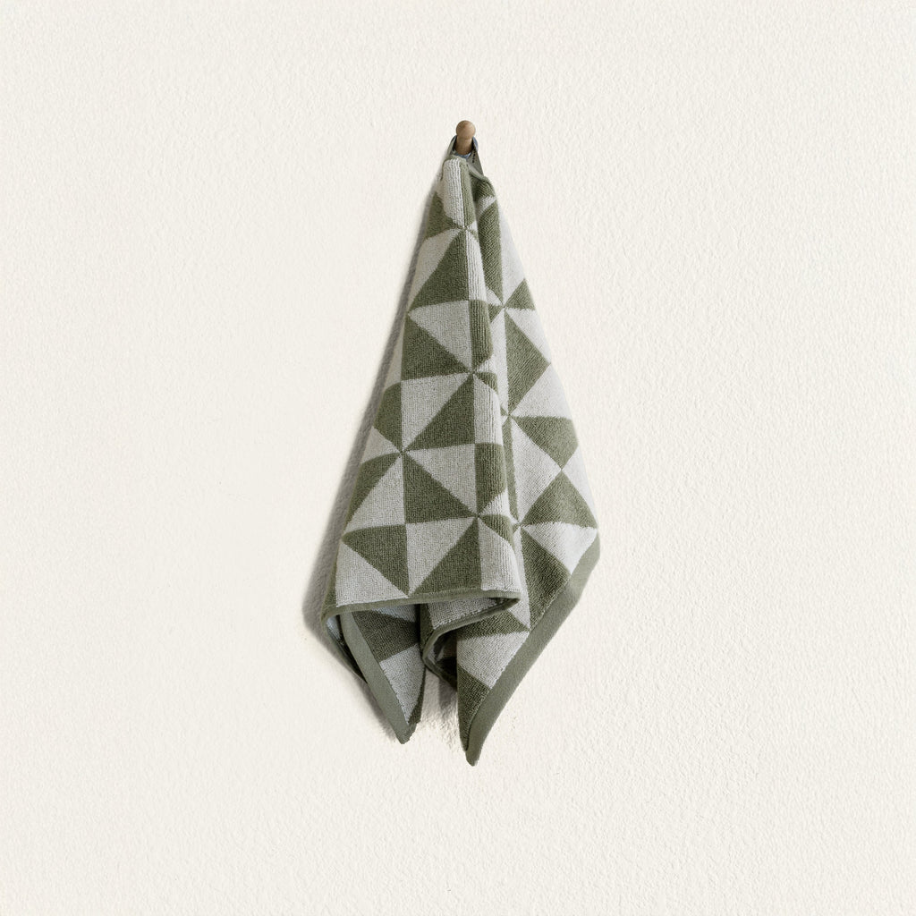 Umbra Quick-Dry Beach Towel