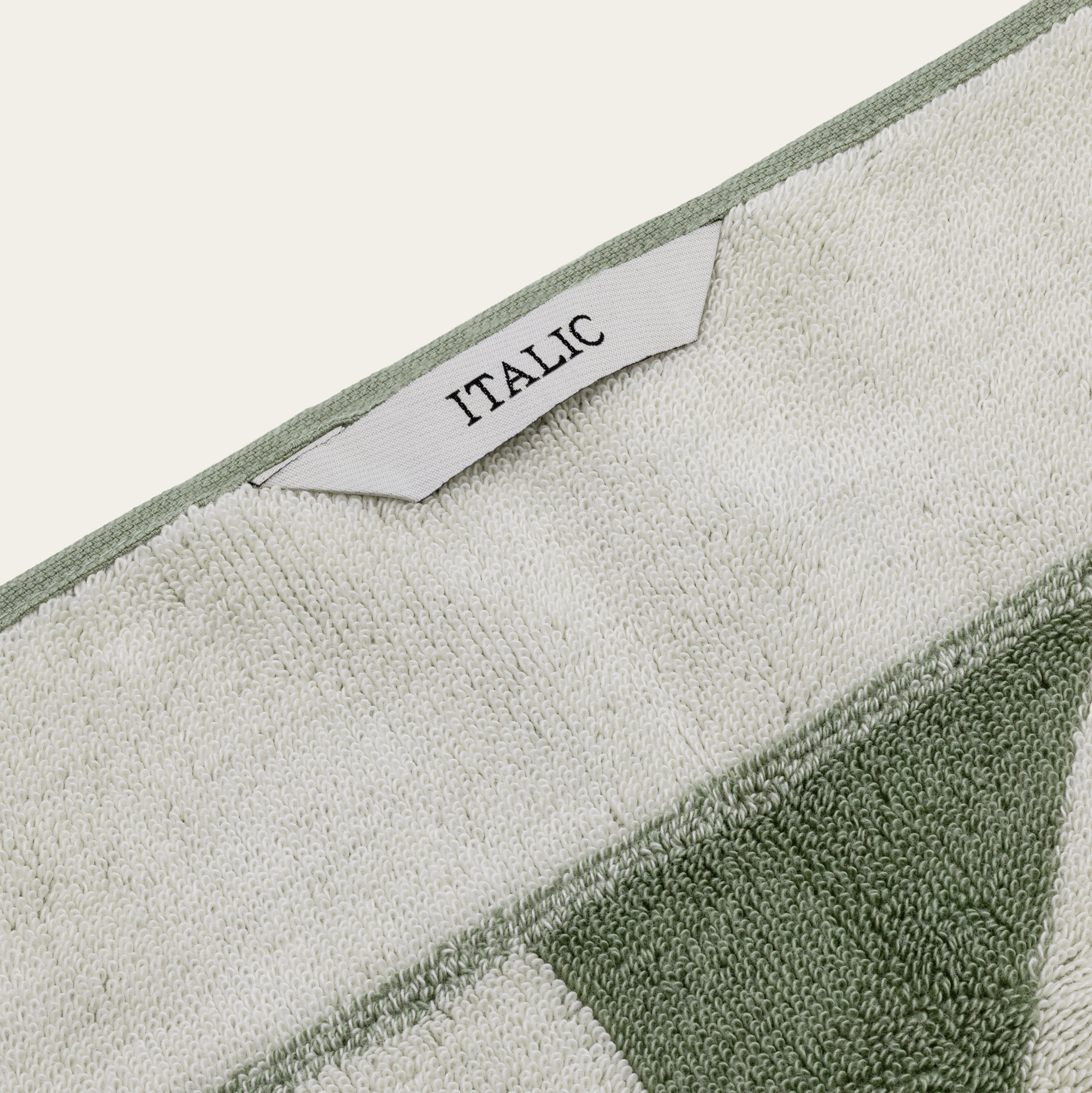 Umbra Quick-Dry Beach Towel