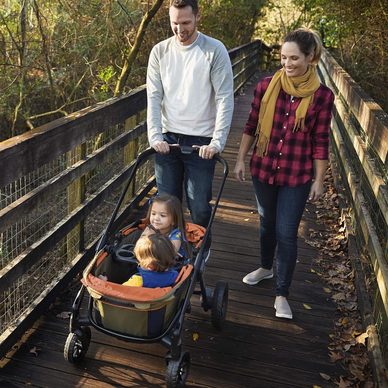 Discover Adventure with the Pivot Xplore All-Terrain Stroller Wagon in Ranger Green