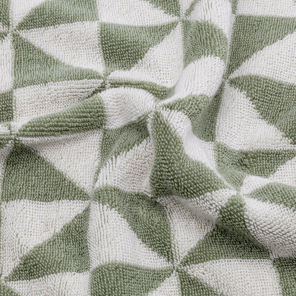 Umbra Quick-Dry Beach Towel