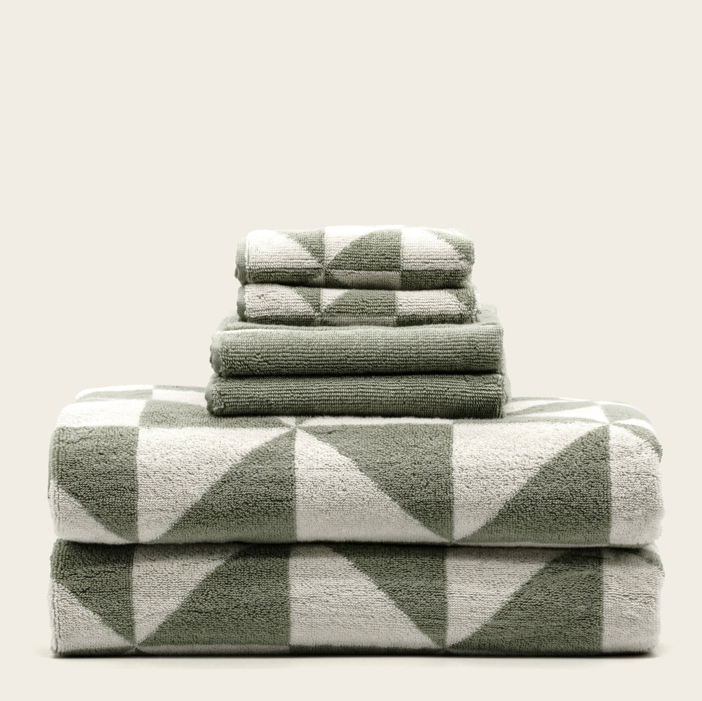 Umbra Quick-Dry Beach Towel